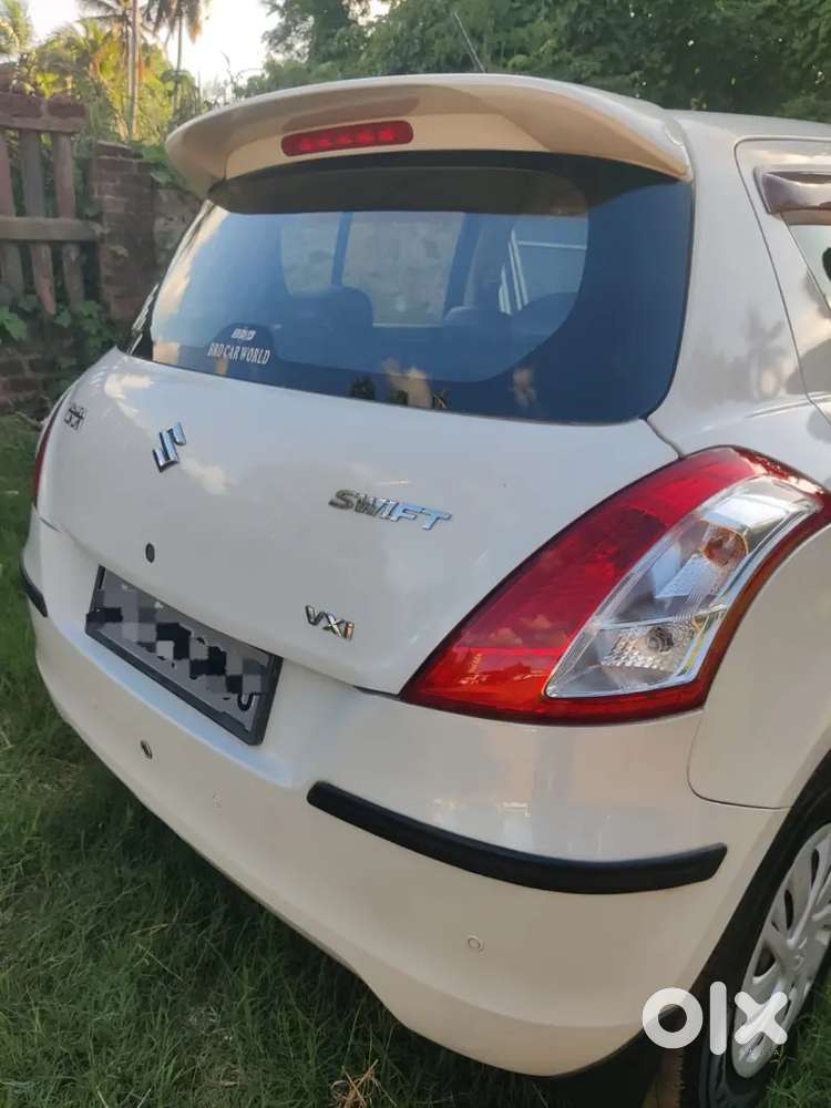 Maruti Suzuki Swift 2014 Petrol Manual