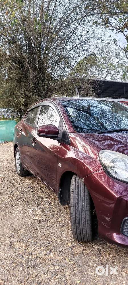 Honda Amaze 2017 Petrol Well Maintained