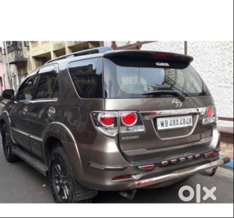 Toyota Fortuner 2015 Diesel 151000 Km Driven