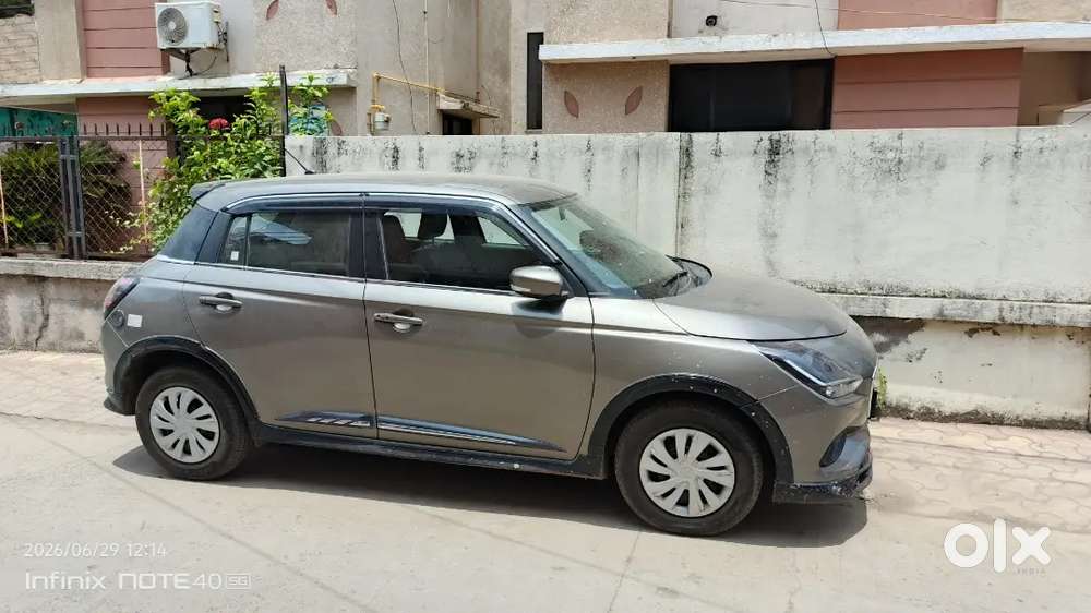 Maruti Suzuki Swift 2025 Cng & Hybrids 6000 Km Driven