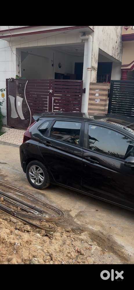Honda Jazz 2016 - Petrol - Black Colour