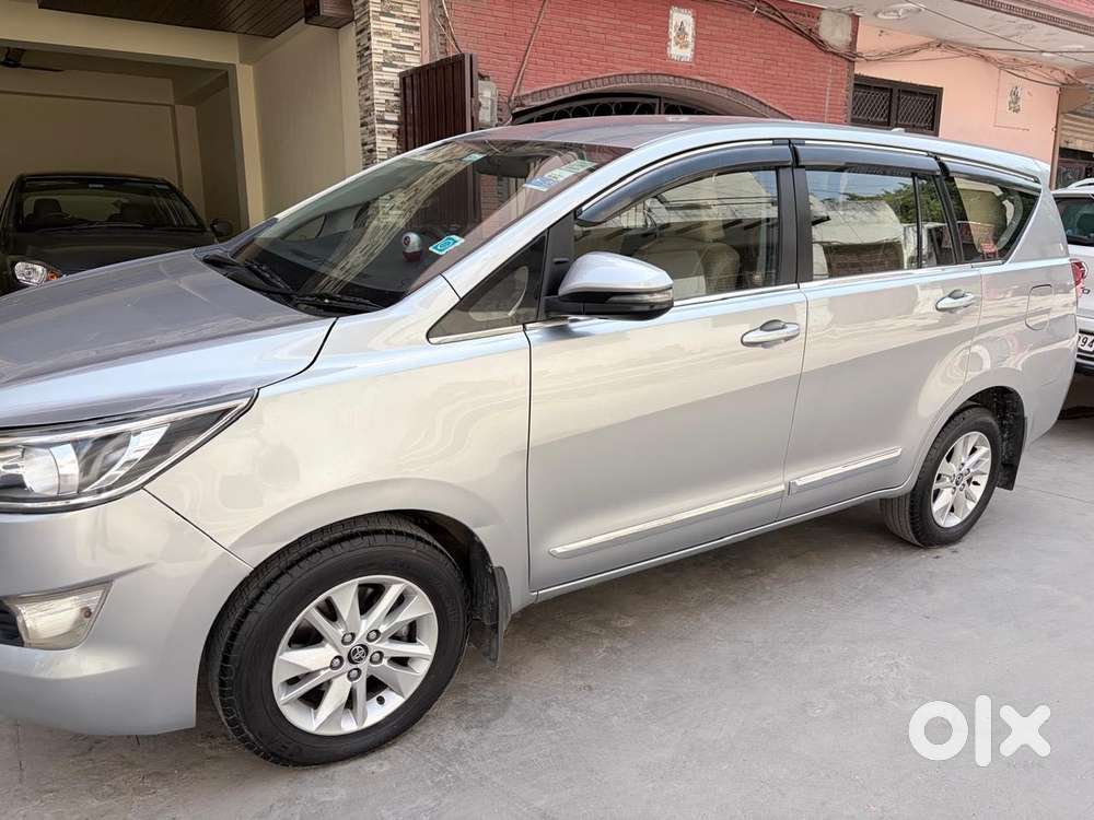 Toyota Innova Crysta 2.4 G Mt, 2020, Diesel