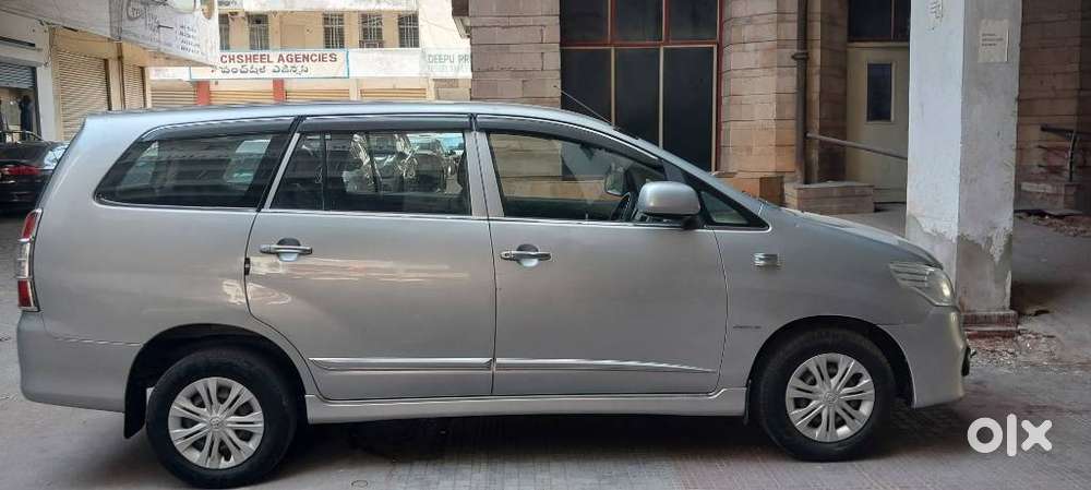 Toyota Innova 2.5 G (diesel) 7 Seater, 2015, Diesel