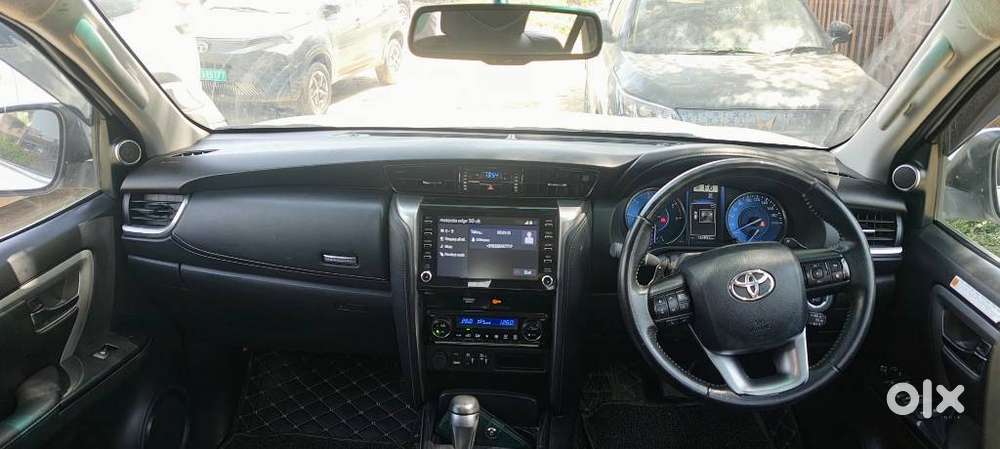 Toyota Fortuner 4x2 At 2.8 Diesel, 2022, Diesel