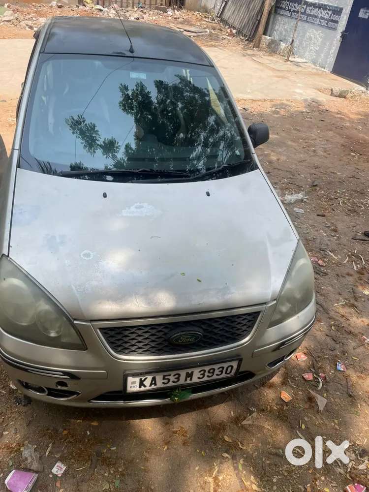 Ford Fiesta 2006 Petrol 180000 Km Driven