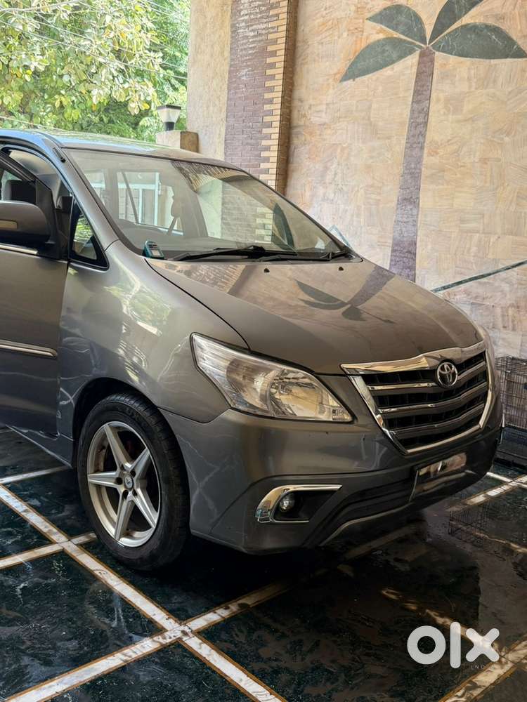 Toyota Innova Diesel 2013 Year