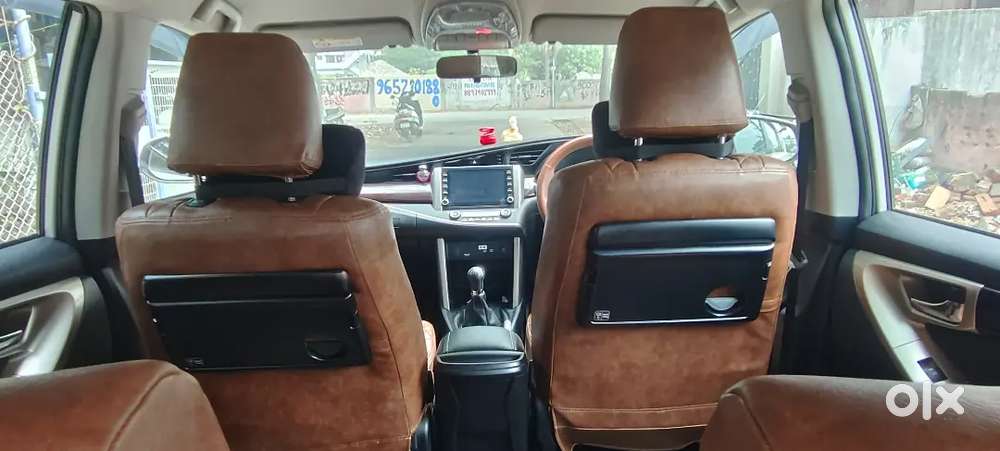 Toyota Innova Crysta 2014 Diesel Well Maintained