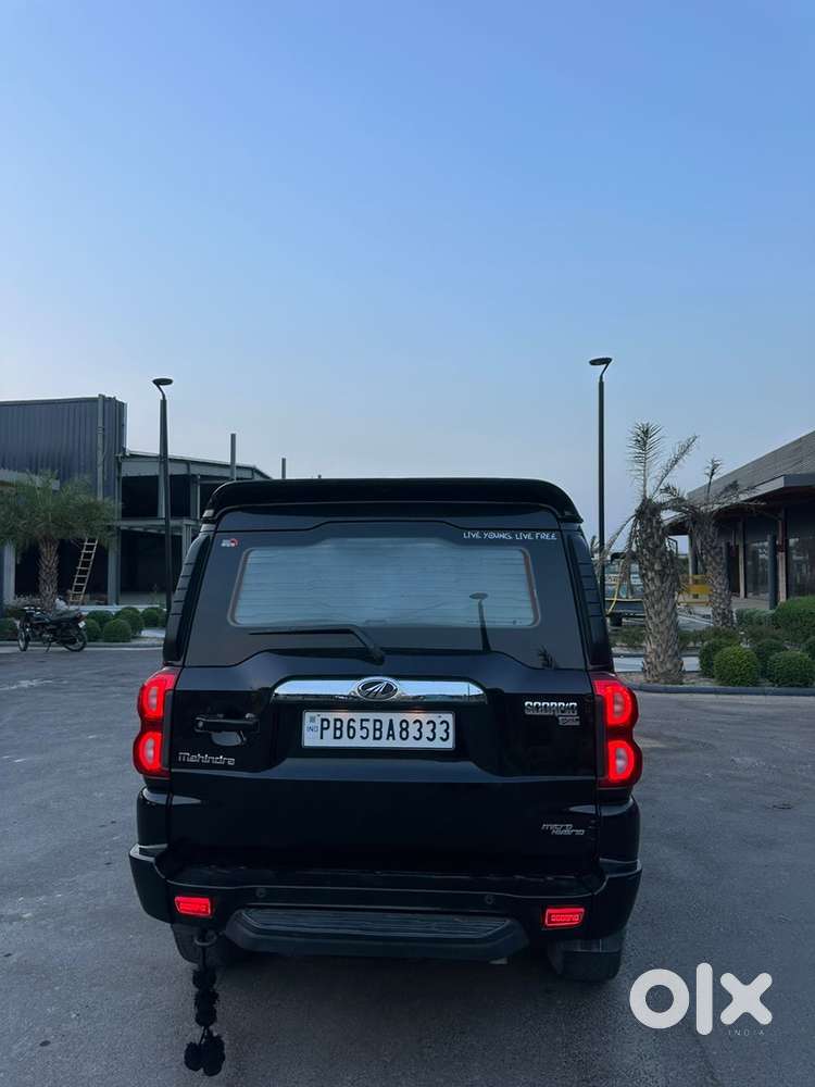 Mahindra Scorpio Classic 2021