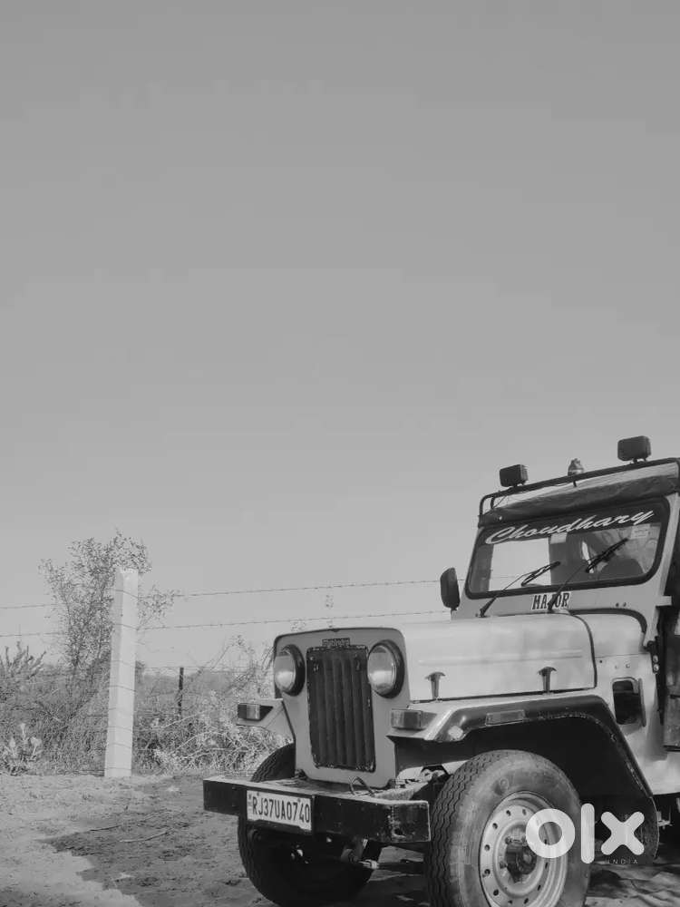 Good Condition Mahindra Di Jeep
