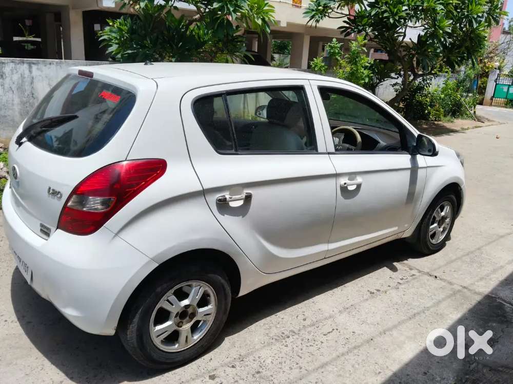 Hyundai I20 Asta Diesel 2011