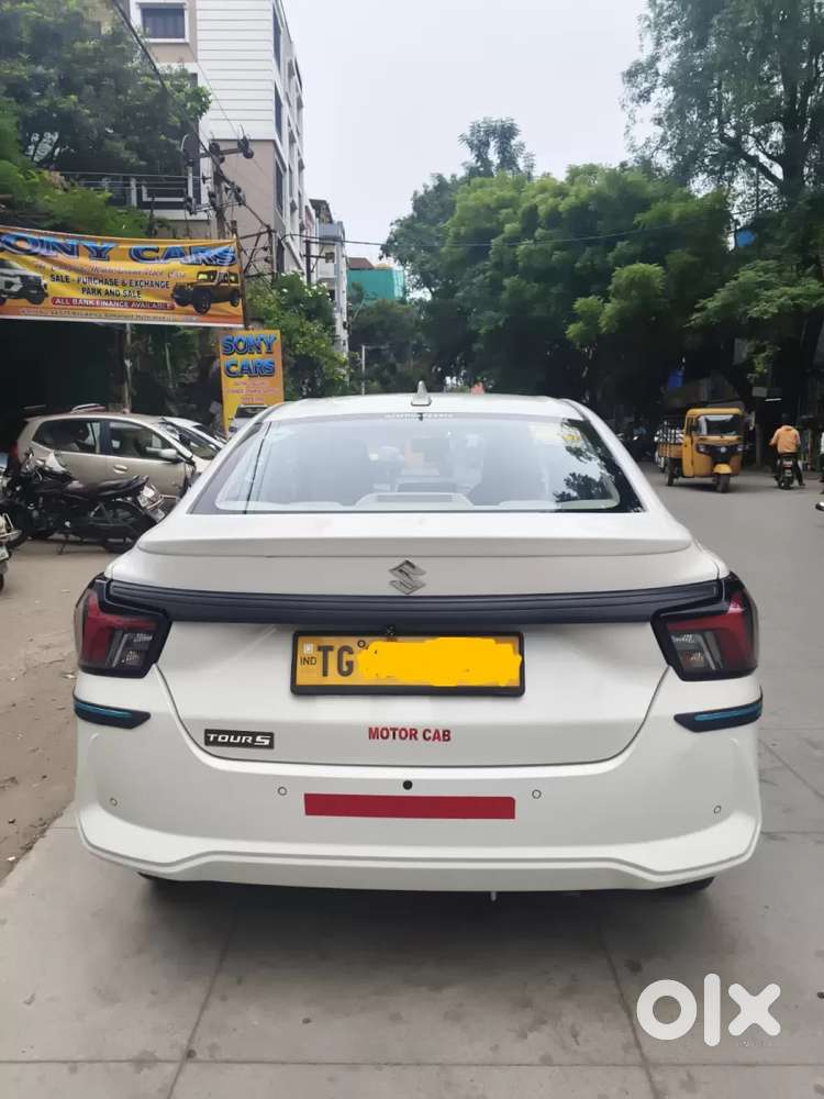 Maruti Suzuki Dzire 1.2 Vxi Cng, 2025, Cng & Hybrids