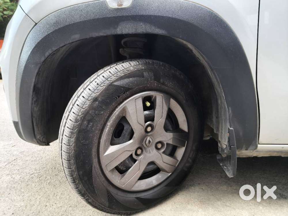 Renault Kwid 1.0 Rxt (o) Easy-r, 2019, Petrol