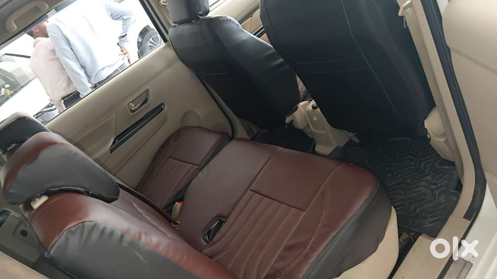 Maruti Suzuki Ertiga Vxi (o) Cng, 2024, Petrol