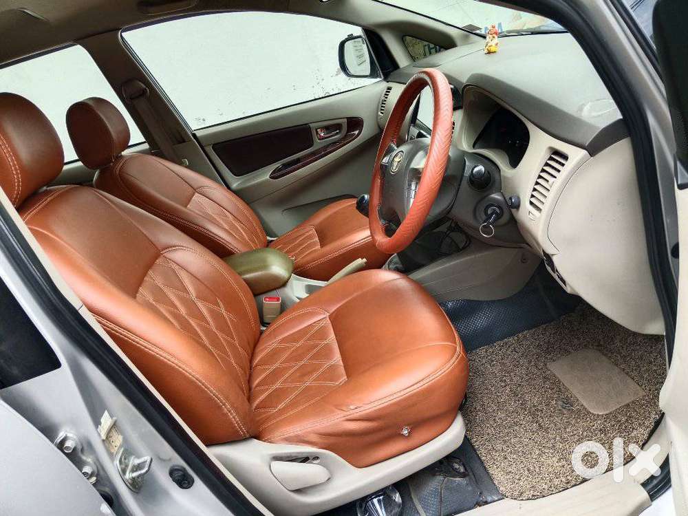 Toyota Innova 2.5 V 7 Str, 2013, Diesel