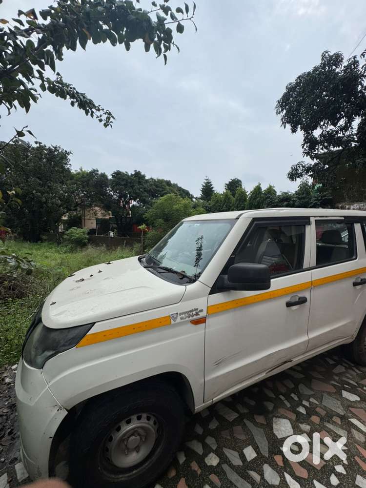 Mahindra Tuv 300 2019 Diesel Well Maintained