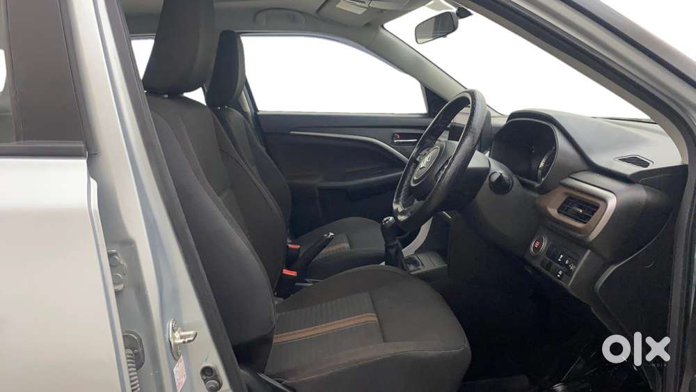 Maruti Suzuki Brezza 1.5 Zxi Smart Hybrid, 2024, Petrol