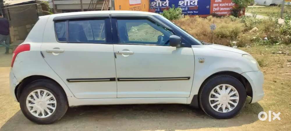 Maruti Suzuki Swift Vxi - 1,15,000 Km - Superb Condition