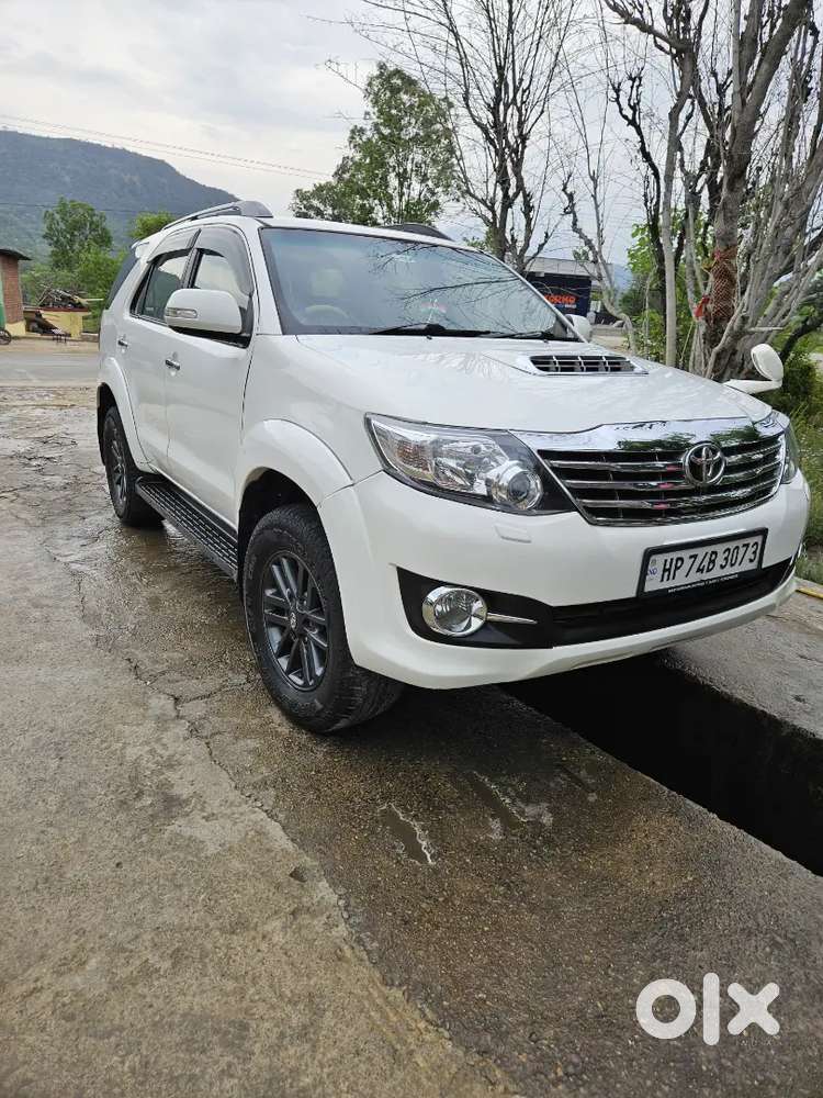 Toyota Fortuner 2015 Diesel 163000 Km Driven