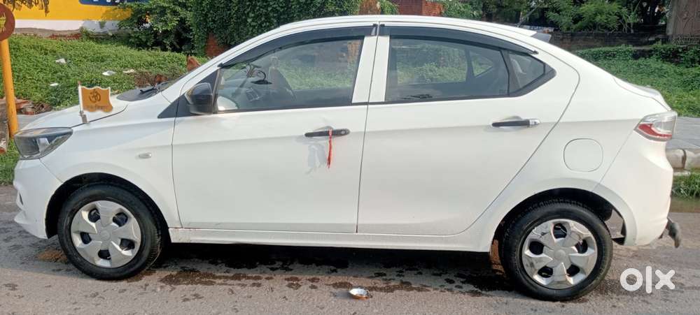 Tata Tigor 1.2 Revotron Xm Cng, 2024, Cng & Hybrids