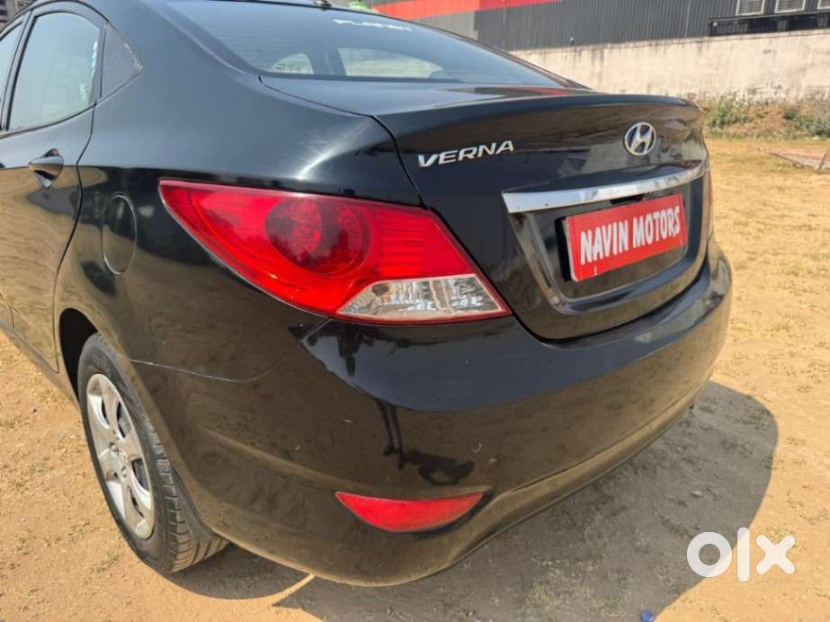 Hyundai Verna 1.6 Ex Vtvt, 2013, Petrol