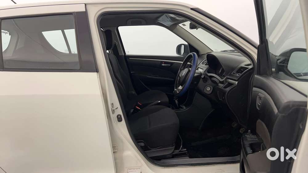 Maruti Suzuki Swift Vvt Vxi, 2017, Petrol