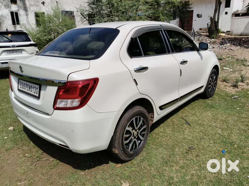 Maruti Suzuki Dzire 2022 Petrol 86000 Km Driven