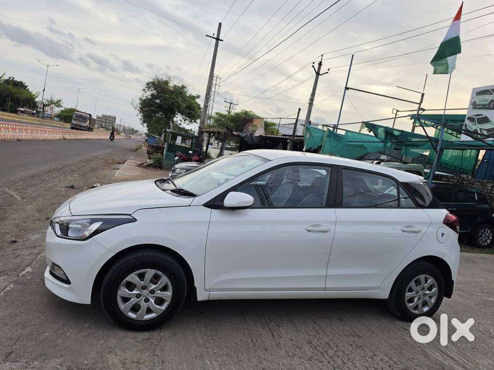 Hyundai Elite I20 1.2 Sportz Plus Vtvt Cvt, 2019, Petrol