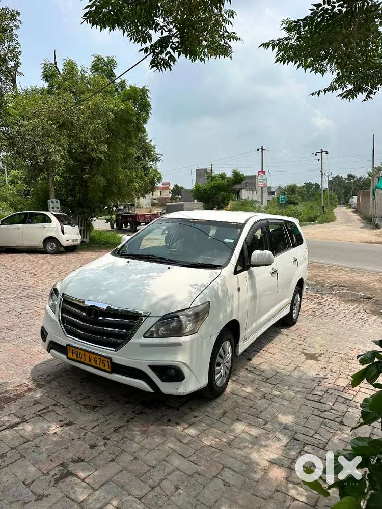 Toyota Innova 2.5 G4 2015