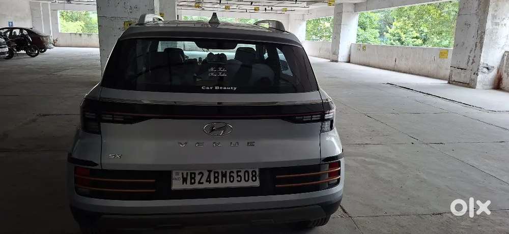 Hyundai Venue 1.2 Petrol 2024 Manual