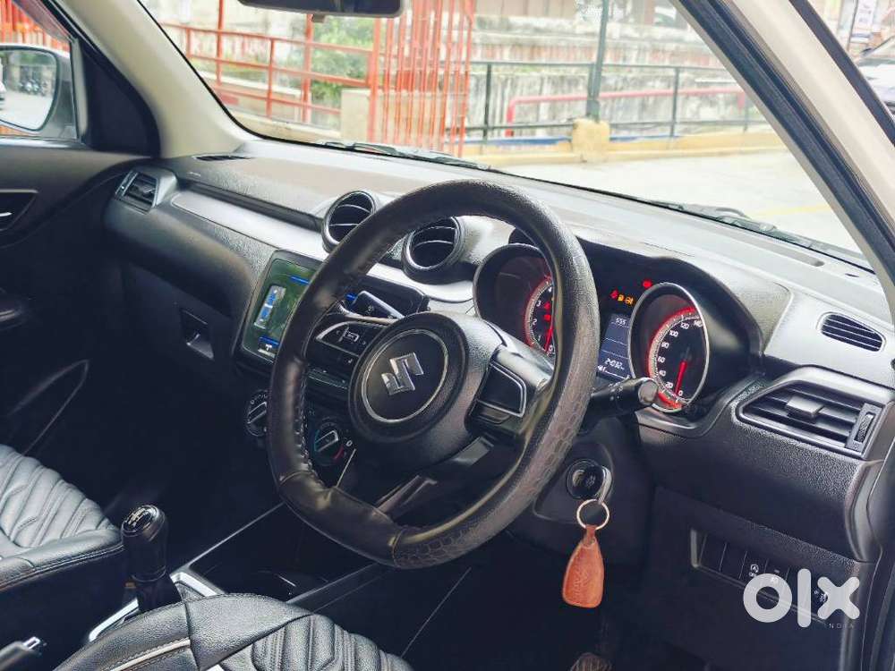 Maruti Suzuki Swift Vxi + Manual, 2022, Petrol