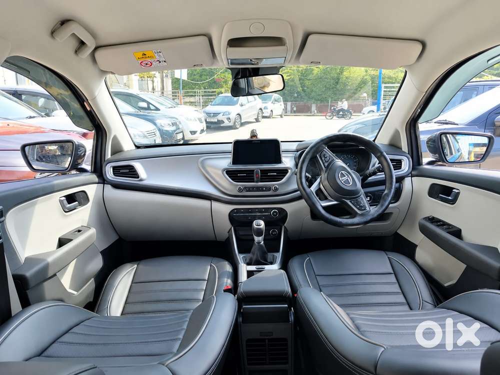 Tata Altroz Xz, 2020, Petrol