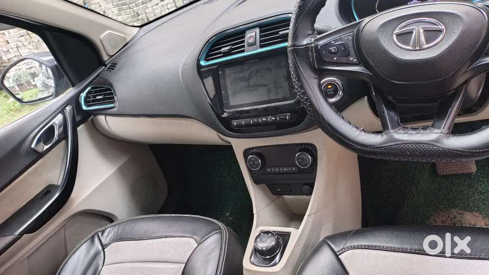 Koi Bhi Gadi Kisi Ko Purchase Karna Ho To Message Kare