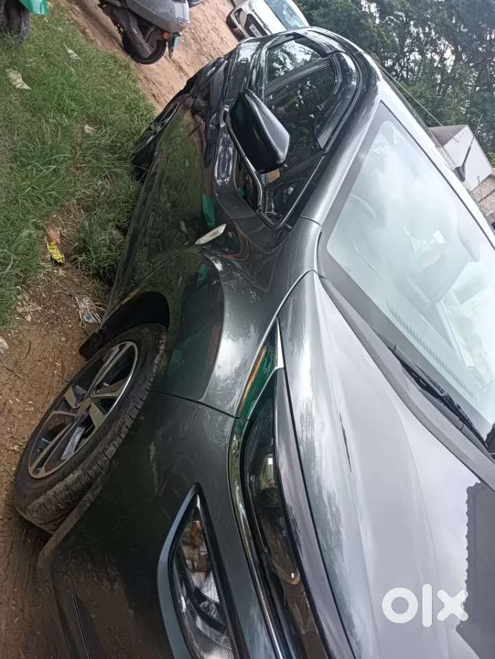 Tata Altroz Xz, 2022, Petrol