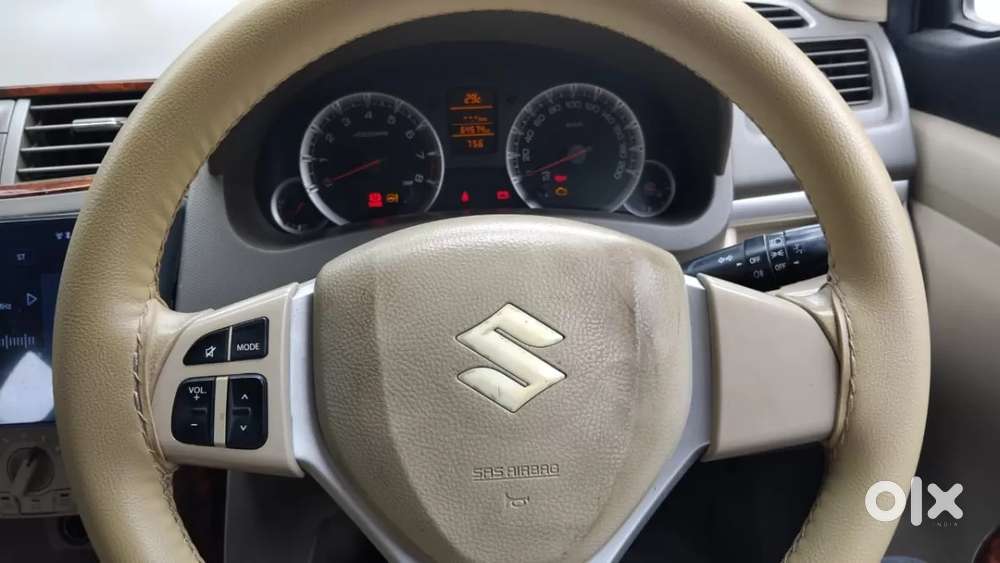 Maruti Suzuki Ertiga 1.5 Zxi, 2013, Petrol