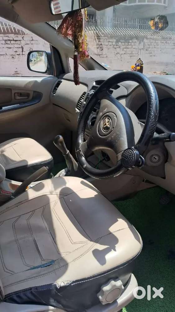 Toyota Innova 2009 Diesel Well Maintained