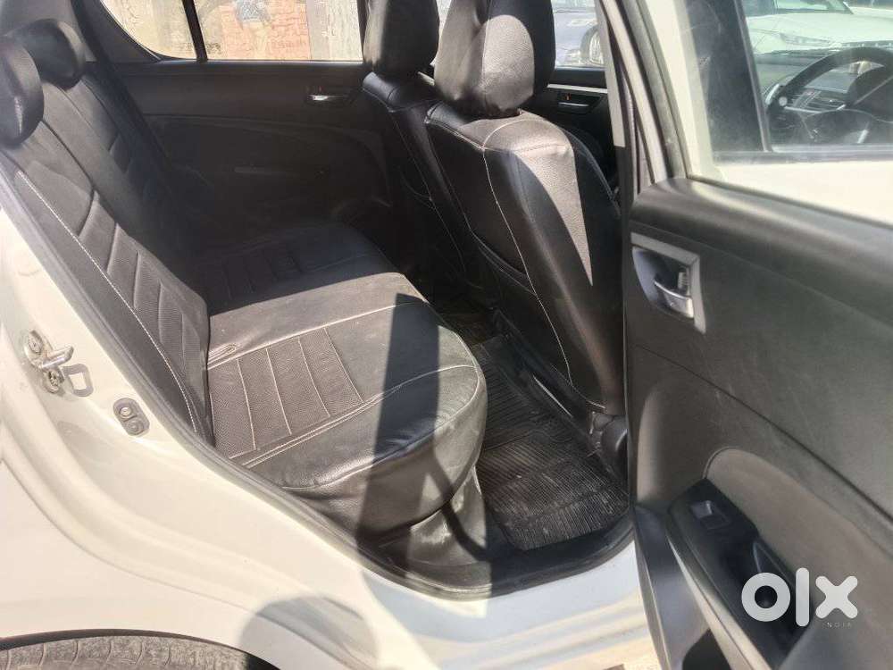 Maruti Suzuki Swift Vvt Zxi, 2013, Petrol
