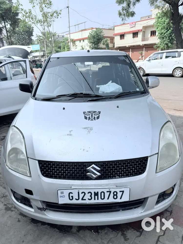 Maruti Suzuki Swift 2009 Petrol 120000 Km Driven