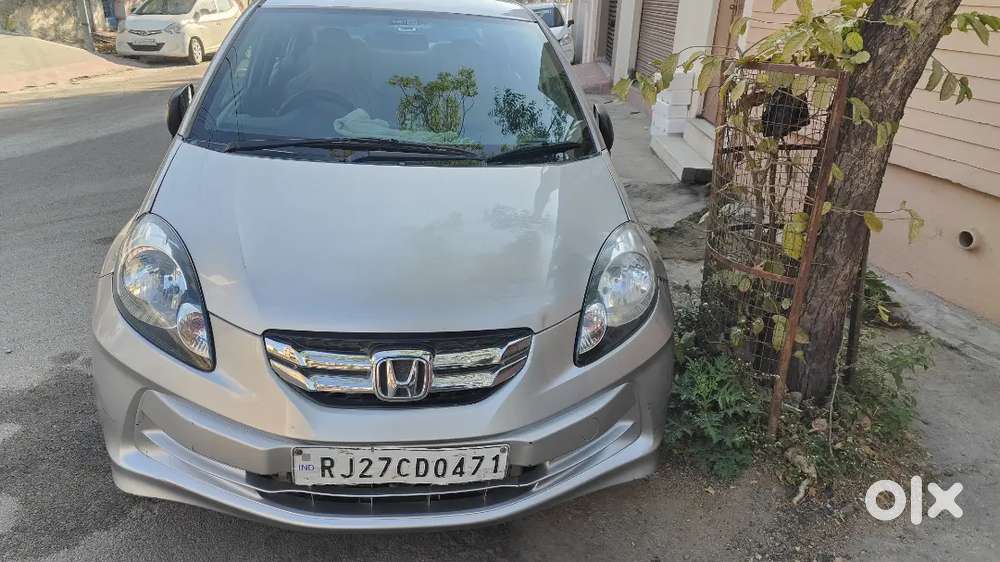Honda Amaze 2013 Diesel Well Maintained