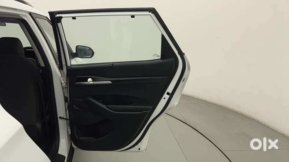 Kia Seltos 1.5 Htk+, 2022, Petrol