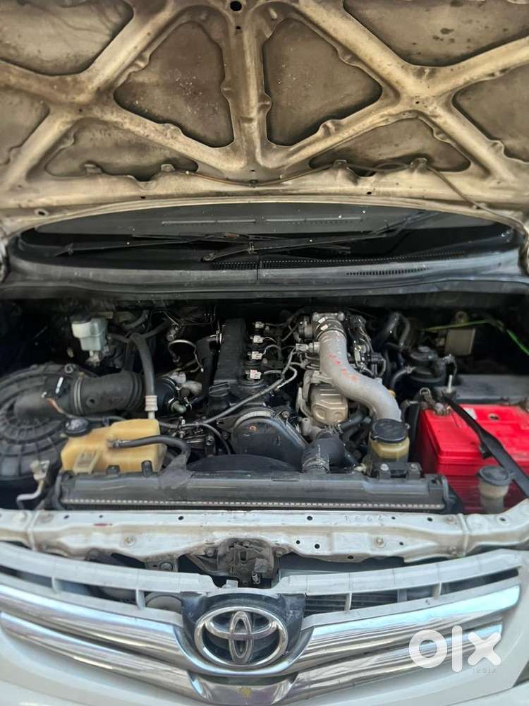 Toyota Innova Diesel 2011car