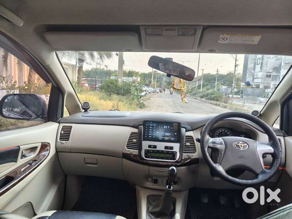 Toyota Innova [ ] 2.5 V Diesel 7 Str, 2014, Diesel