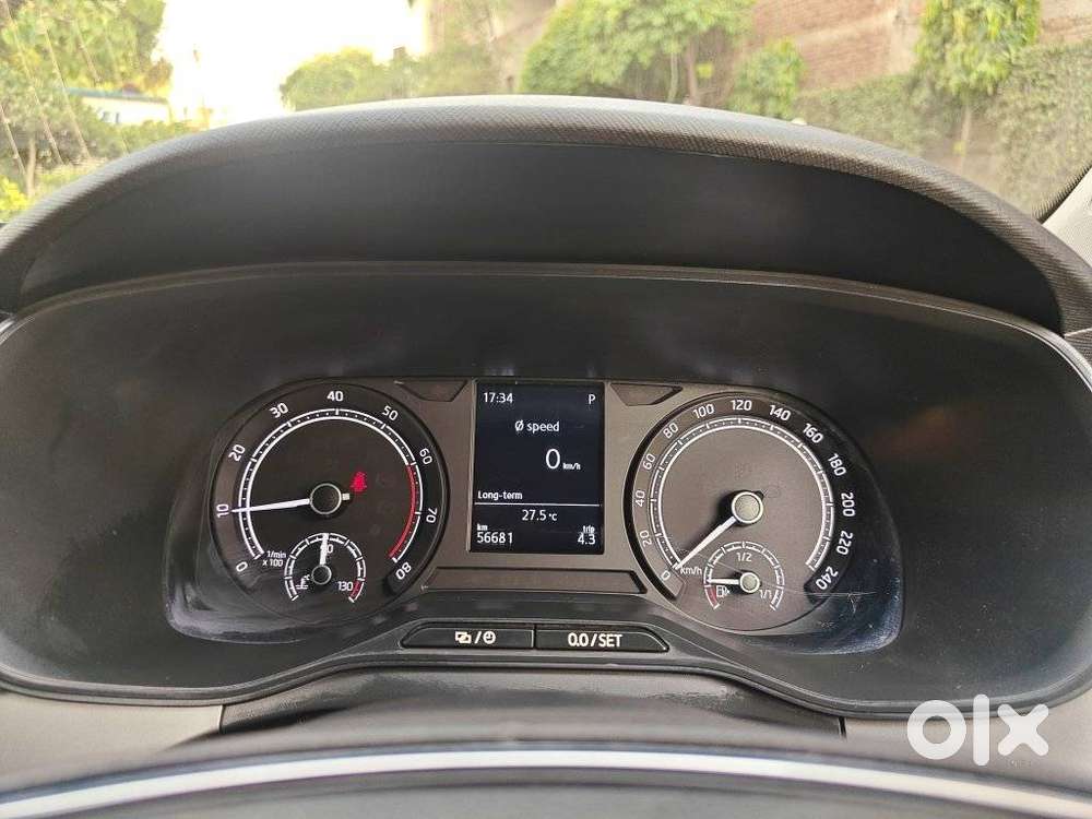 Skoda Kushaq 1.0 Tsi Ambition At, 2022, Petrol