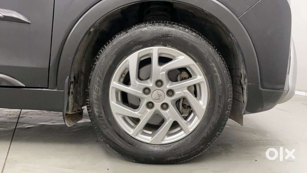 Mahindra Xuv300 W8 Amt Optional Diesel, 2023, Petrol