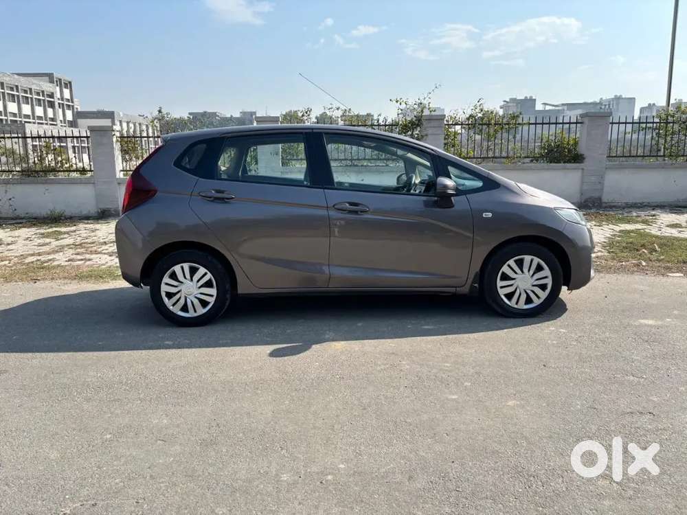 Honda Jazz 2017 Diesel Well Maintained