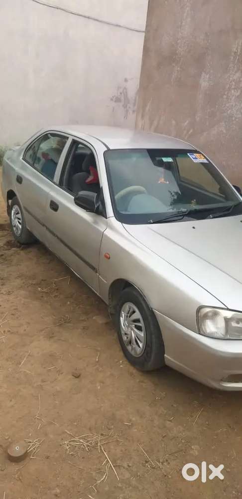 Hyundai Accent 2000 Petrol Well Maintained