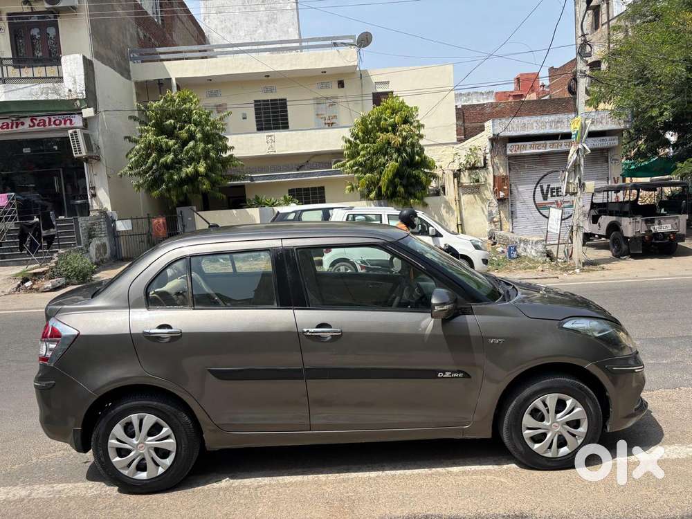 Maruti Suzuki Dzire 1.2 Vxi, 2015, Petrol