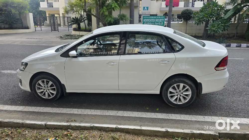 Volkswagen Vento 2016 Diesel Automatic Highline Plus Top End Variant