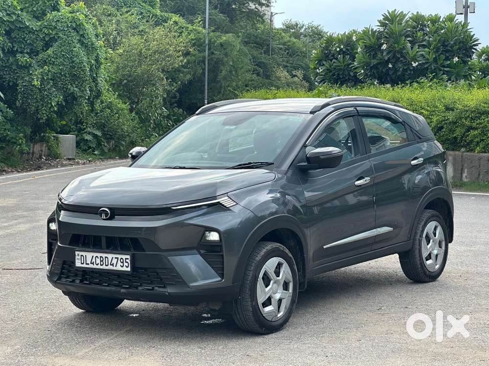 Tata Nexon Pure (s) 1.2 Petrol 6amt, 2024, Petrol
