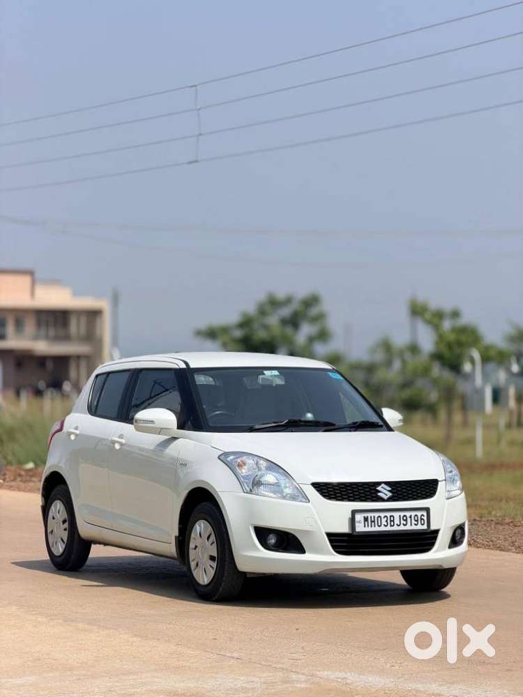 Maruti Suzuki Swift Vxi With Abs, 2014, Petrol