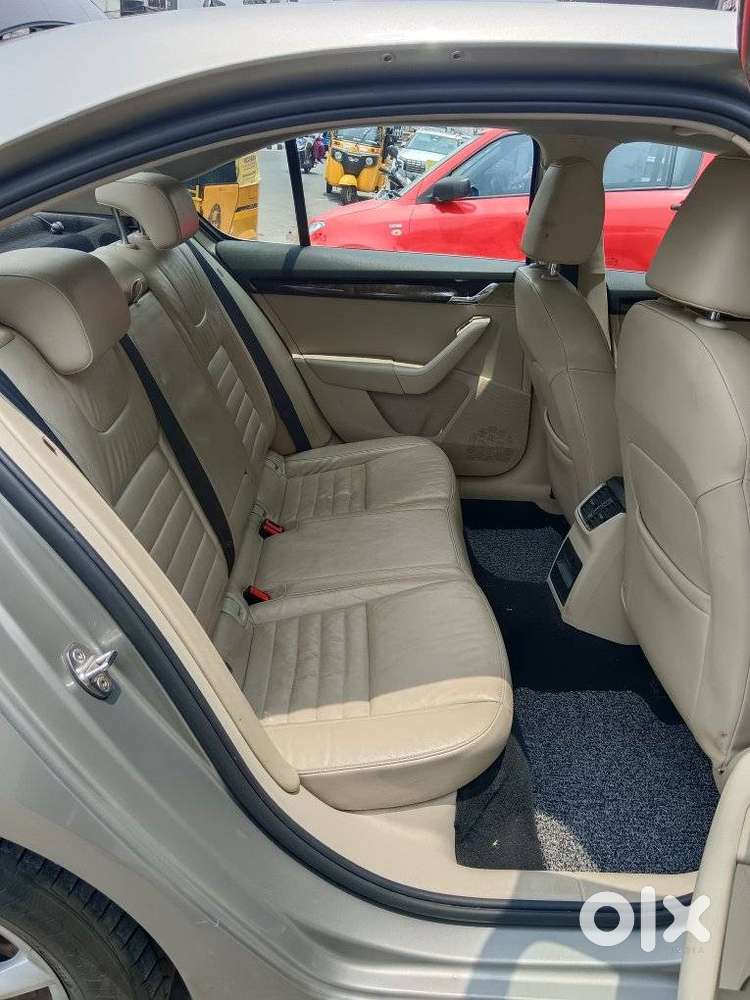 Skoda Octavia 2013-2017 Style Plus 1.8 Tsi At, 2016, Petrol